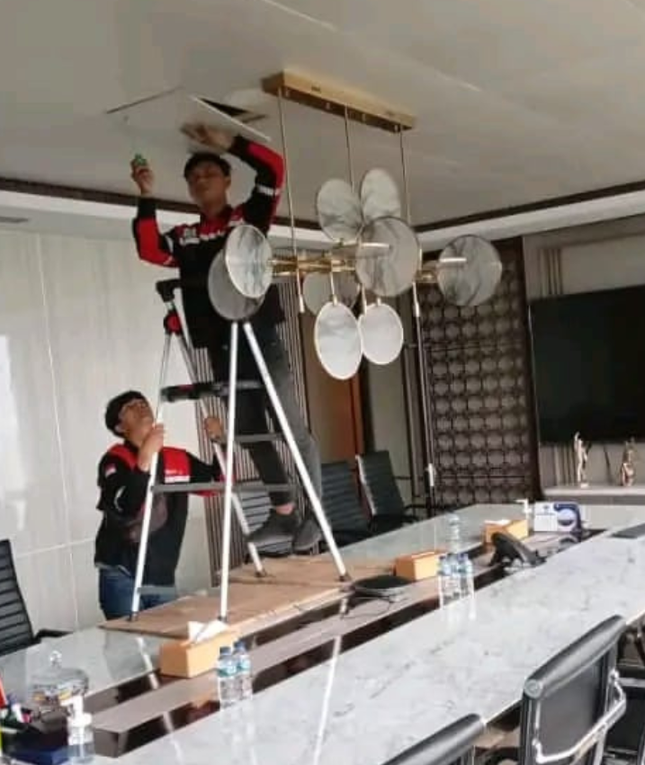 Jasa Bongkar AC