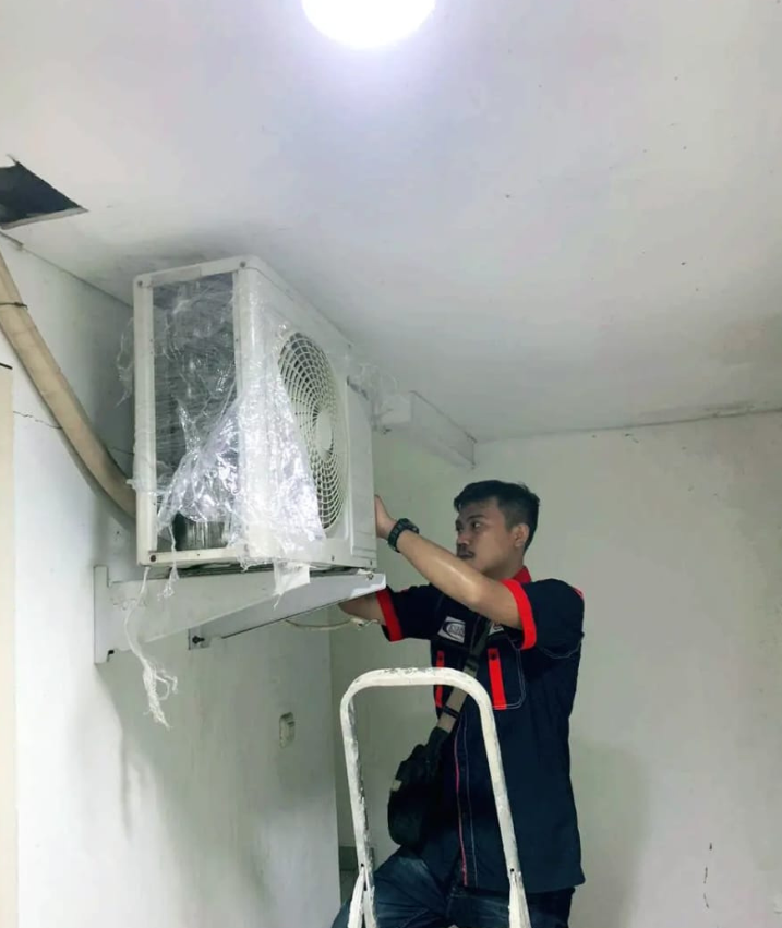 Service AC Tidak Menyala